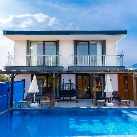 Cavdir 2 Bedroom Secluded With Private Pool Hot Tub 卡尔坎